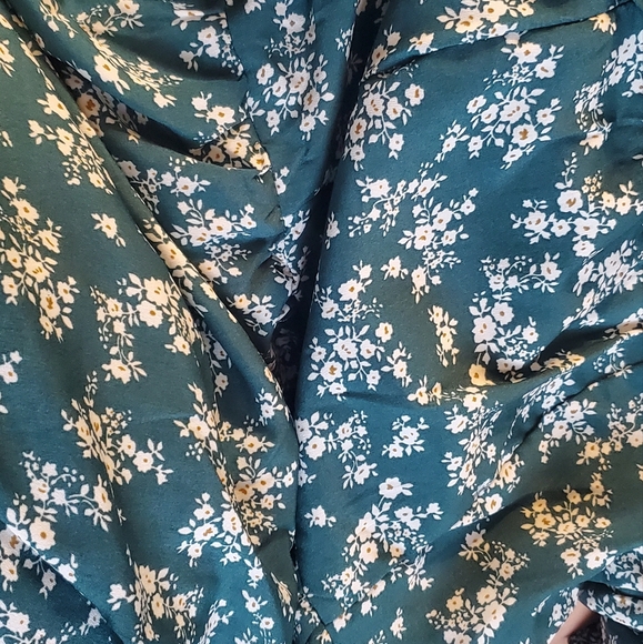 Green dress short sleeve flowers XL - Picture 6 of 6